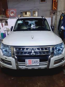 ميتسوبيشي باجيرو